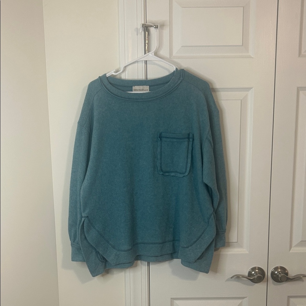 Zenana Outfitters Teal Crew Neck Sweater/Fleece